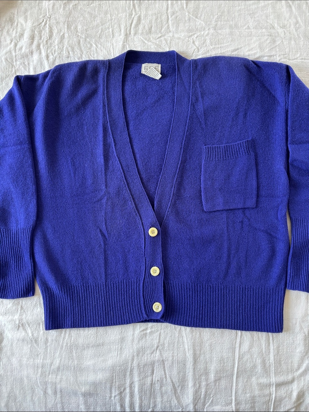 Vintage FABE lambswool cardigan, purple, deep V in front, pocket,buttons, size M